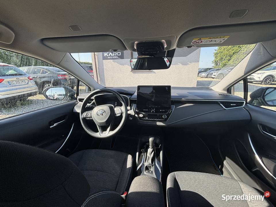 Toyota Corolla Hybryda Gwarancja czujnik parkowania Paniówki sprzedam