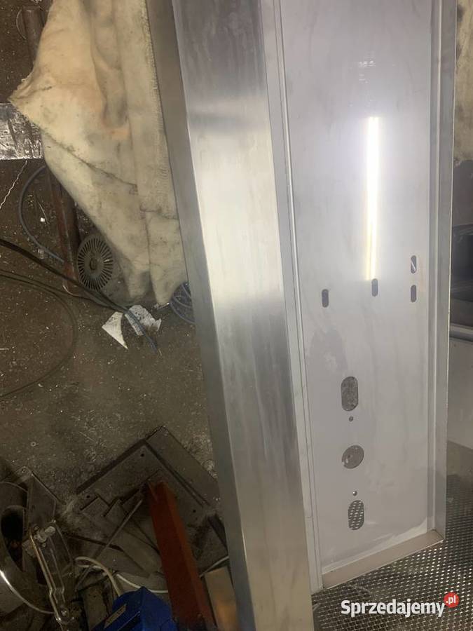Zderzak i panel schmit Chłodnie izotermy Łowicz sprzedam