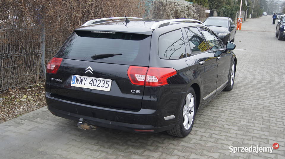 Bogato wyposażony Citroen z automatyczną Samochody osobowe