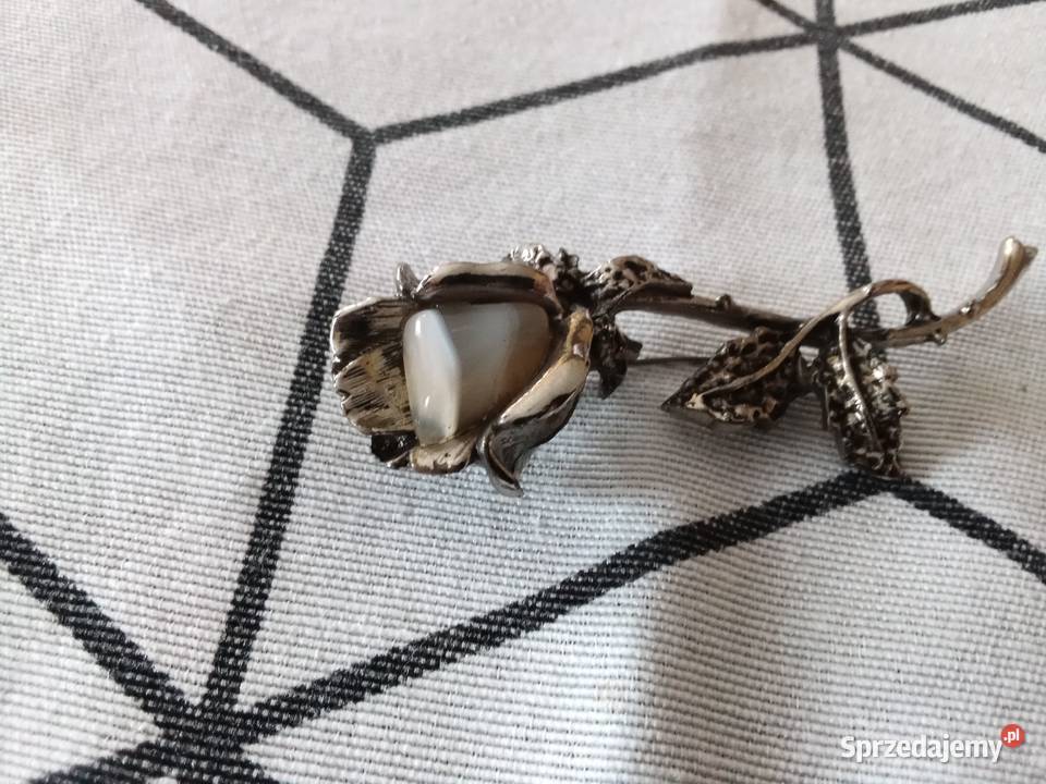 Prl broszka róża metal i kamień naturalny Łódź