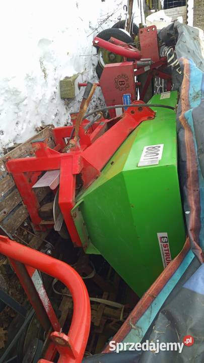 Rozsiewacz nawozów strumyk 800l Rakoszyn