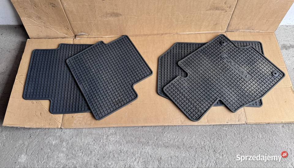Oryginalne Gumowe Dywaniki Mazda 3 BM OEM Frombork