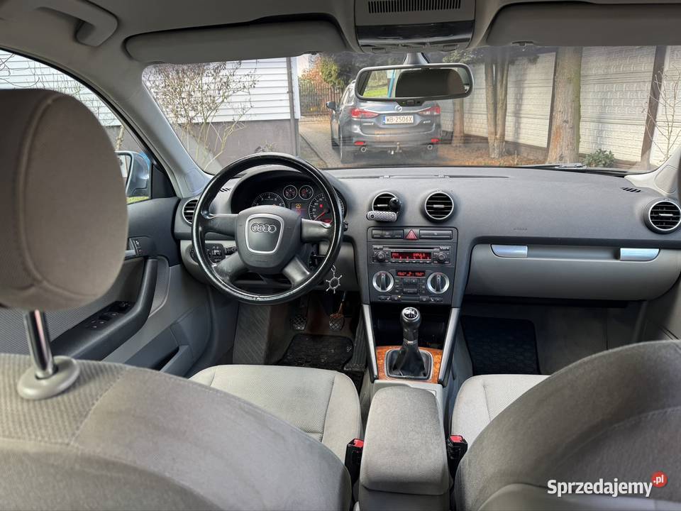 AUDI A3 8p 2004 r garażowany Zajezierze