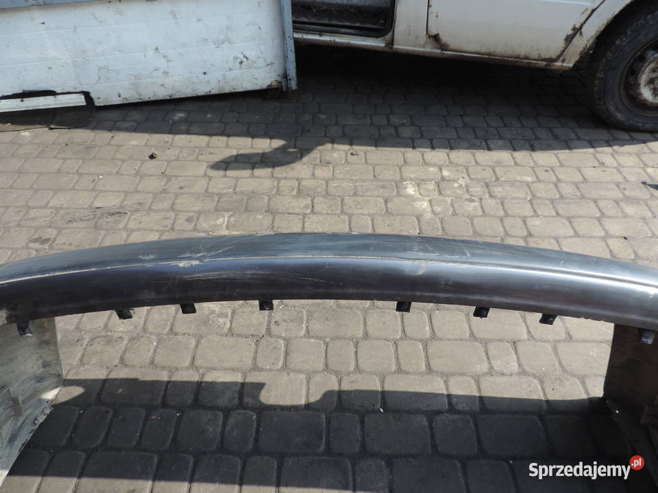 ZDERZAK TYŁ AUDI 80 B4 AVANT KOMBI osobowe małopolskie Nowy Sącz sprzedam