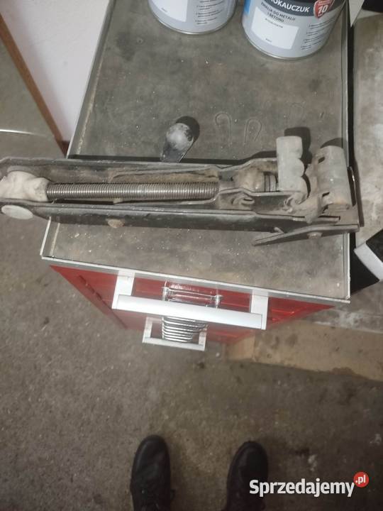 Lewarek do samochodów łódzkie Piotrków Trybunalski