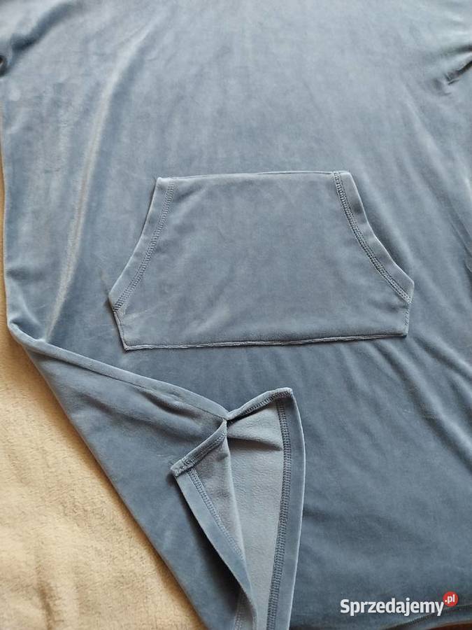 Sportowa sukienka i welurowa bluza Polkowice