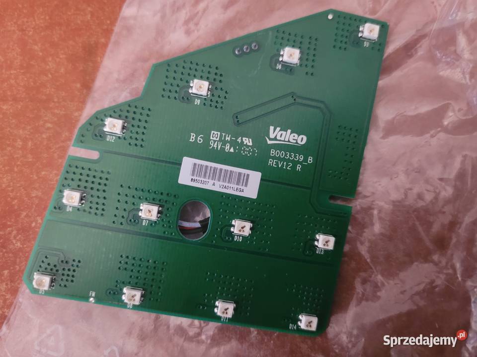 Nissan qashqai j10 lift 10 modul plytka led Krosno sprzedam