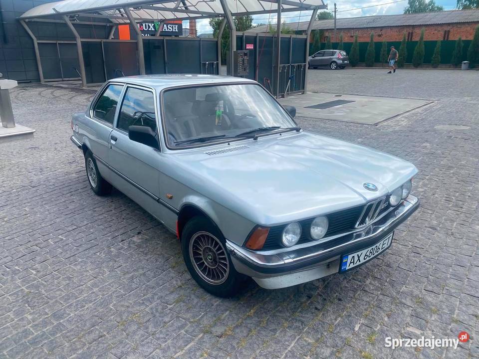 Bmw E21 niebieski