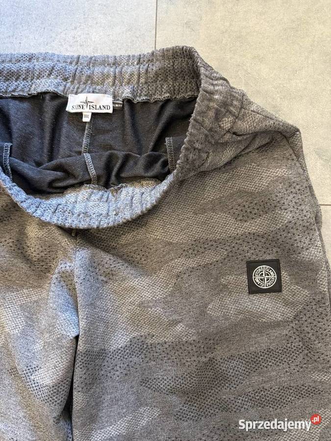 Spodnie dresowe joggery Stone Island Szczytno