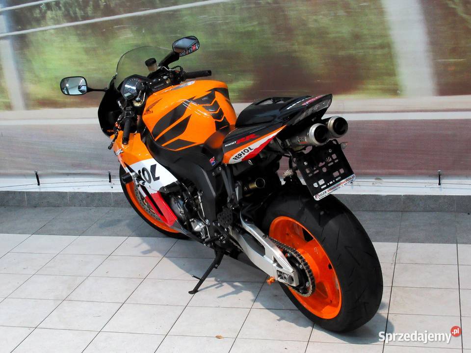 Honda CBR 1000RR Repsol SC57A A2 Oferuję dowóz manualna Honda łódzkie