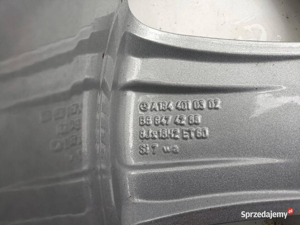 Mercedes ML W164 ALUMINIOWE ALUFELGI 18 R18 Rudka