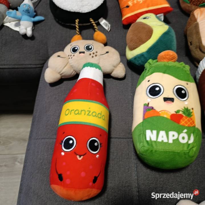 pluszowe maskotki z serii Gang Produkciaków Poznań