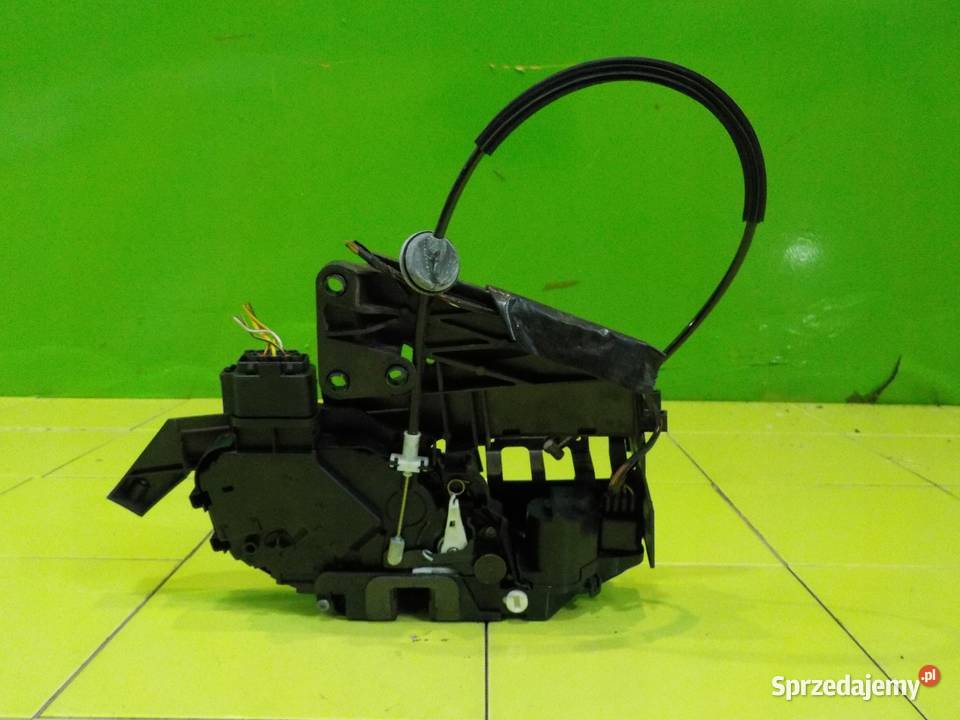 FORD KUGA MK1 I 09r zamek drzwi prawy tyl Suków