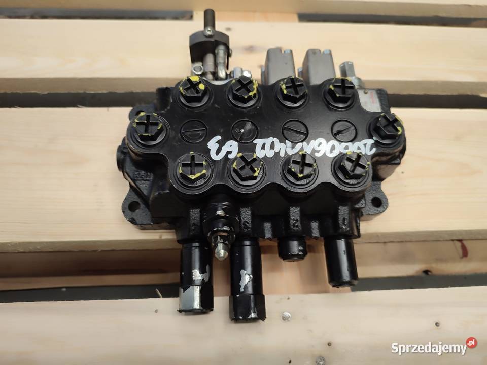 Rozdzielacz hydrauliczny 200061141163 BUCHER Wilkowo