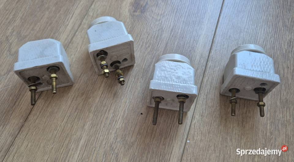 Oprawki ceramiczne kostki elektryczne PRL pomorskie Gdańsk