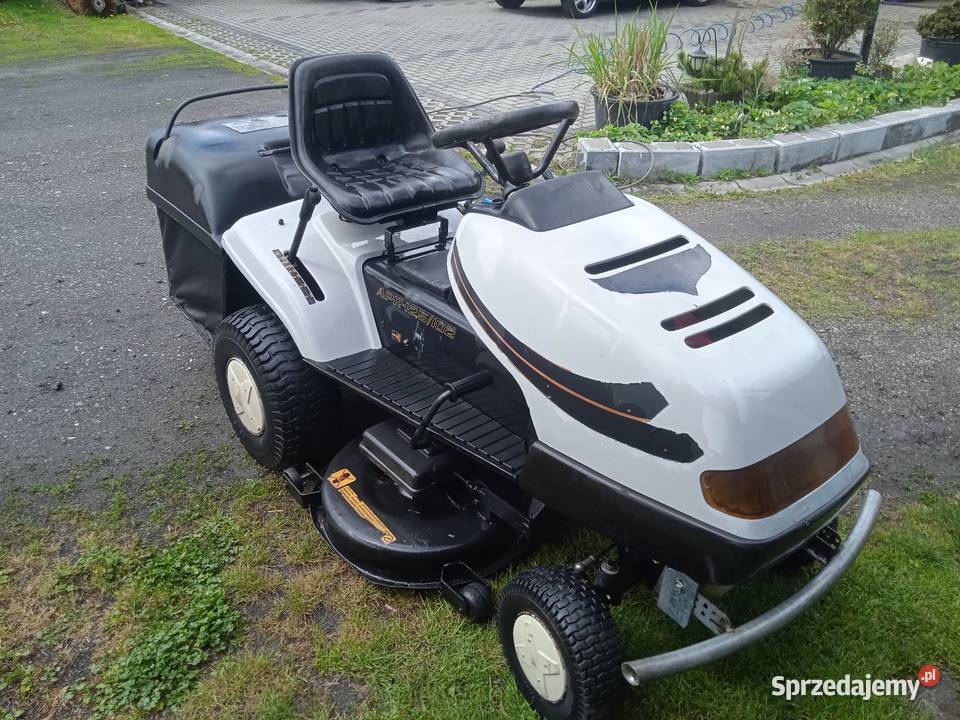 Kosiarka traktorek z koszem sprzedam