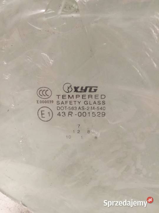 Szyba Drzwi Prawa Przednia Mitsubishi Canter 96 Bralin