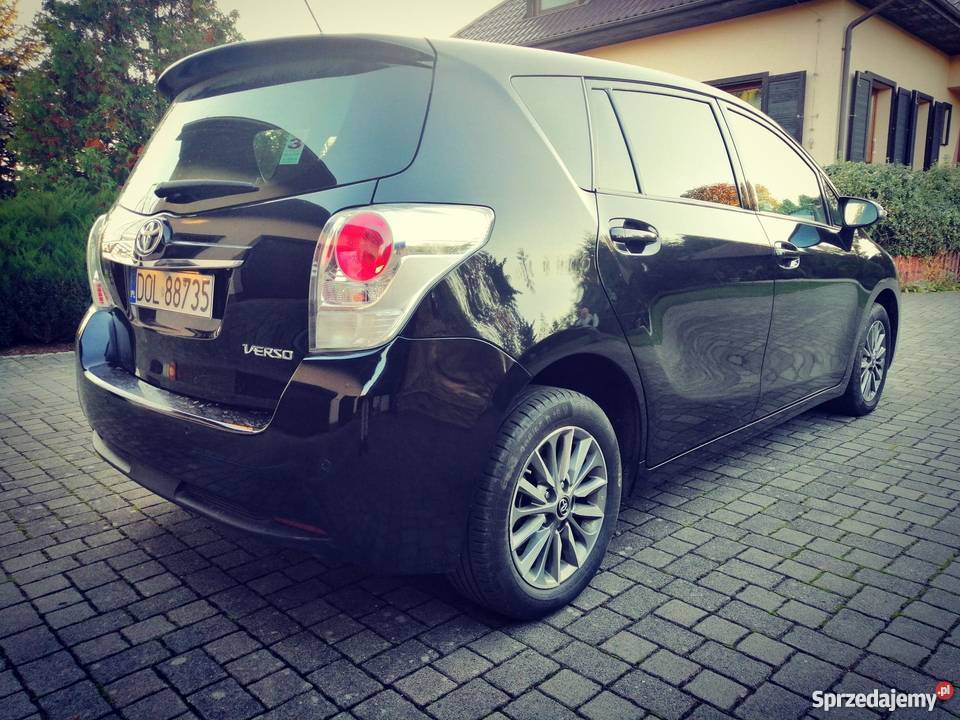 Toyota Verso 2017r Prestige 7 miejsc sprzedam Dobroszyce sprzedam