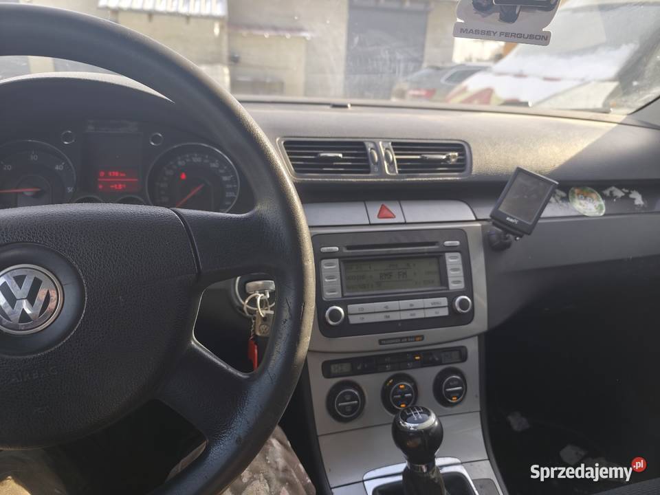 Vw passat b6 19 TDI bxe uszkodzony 105KM