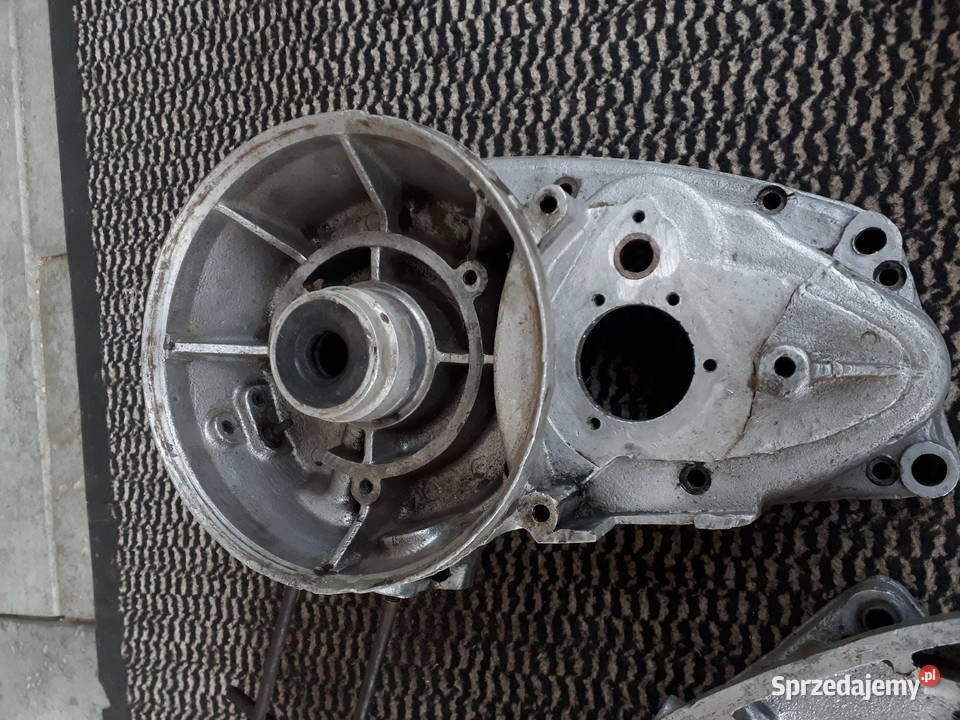 Połówki kratery silnika WSK wfm głęboki zapłon Pozostałe