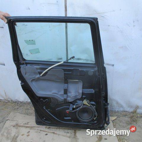 DRZWI LEWY TYŁ VOLVO V70 XC70 0007 KOD