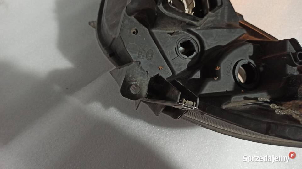 Lampa przednia prawa Renault Twingo II 2 przód osobowe Dębica