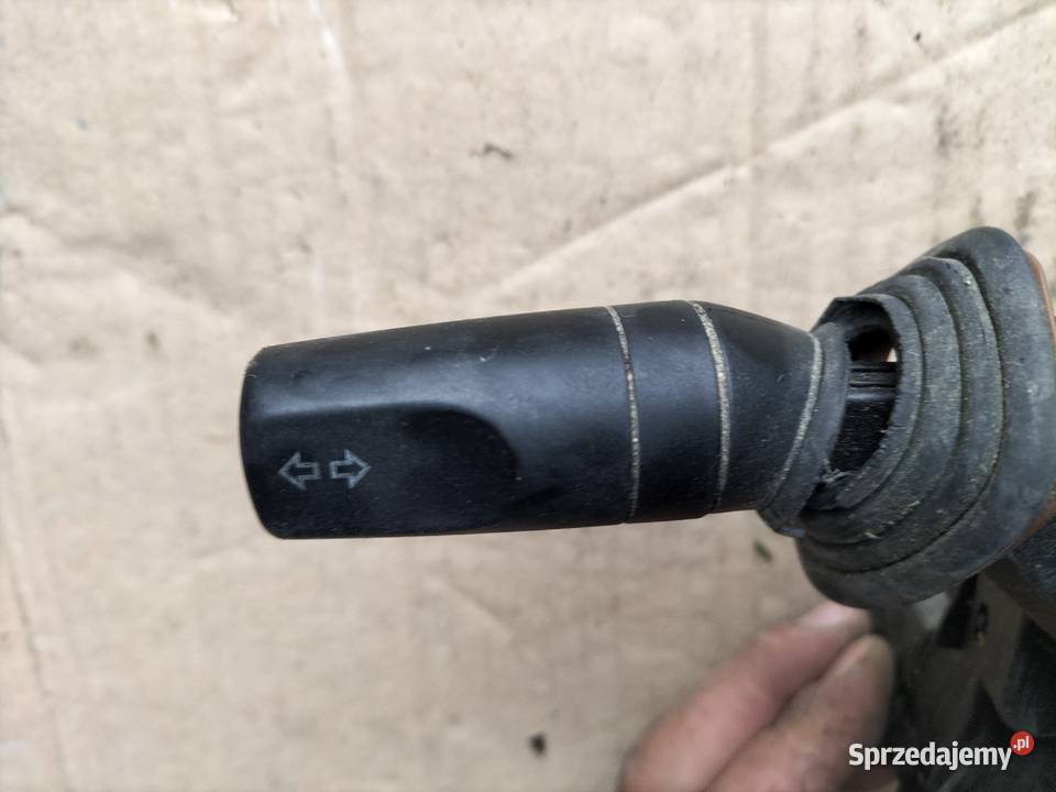 WŁĄCZNIK PRZEŁĄCZNIK KIERUNKOWSKAZÓW Mondeo Kamień-Kolonia