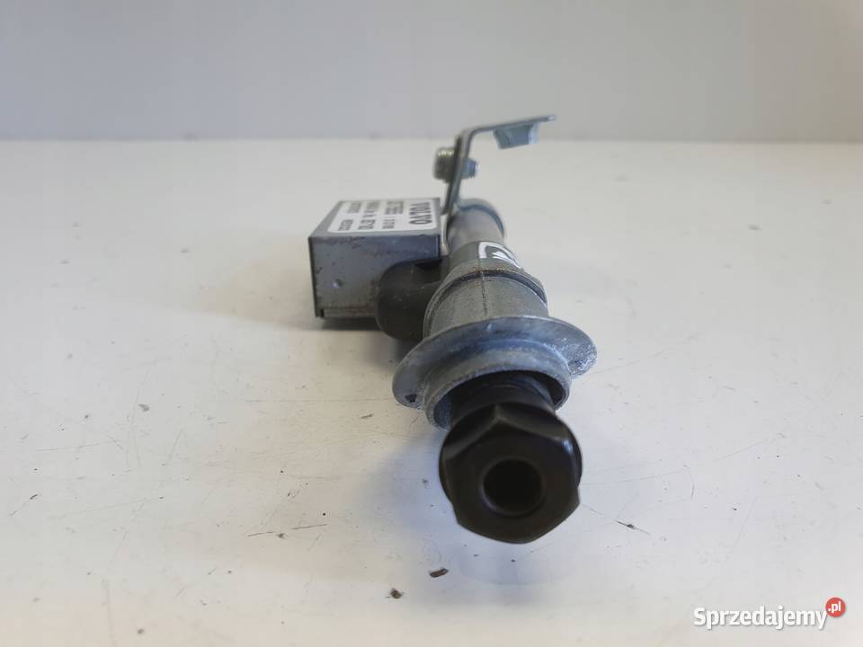 Volvo VOLVO C70 II Cabrio WZMACNIACZ ANTENY Janów sprzedam