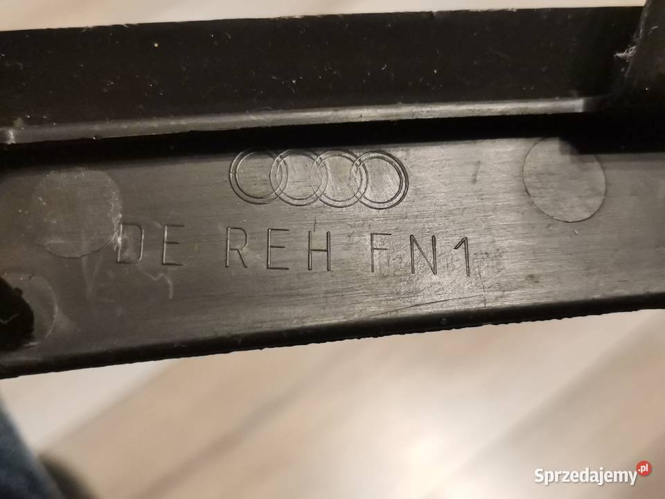 AUDI A3 8P SPORTBACK 0312 LISTWA ZDERZAKA TYŁ Zderzaki Międzychód