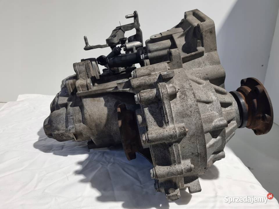 SKRZYNIA BIEGÓW VW Touran 14 TSI JCQ manualna Rudka