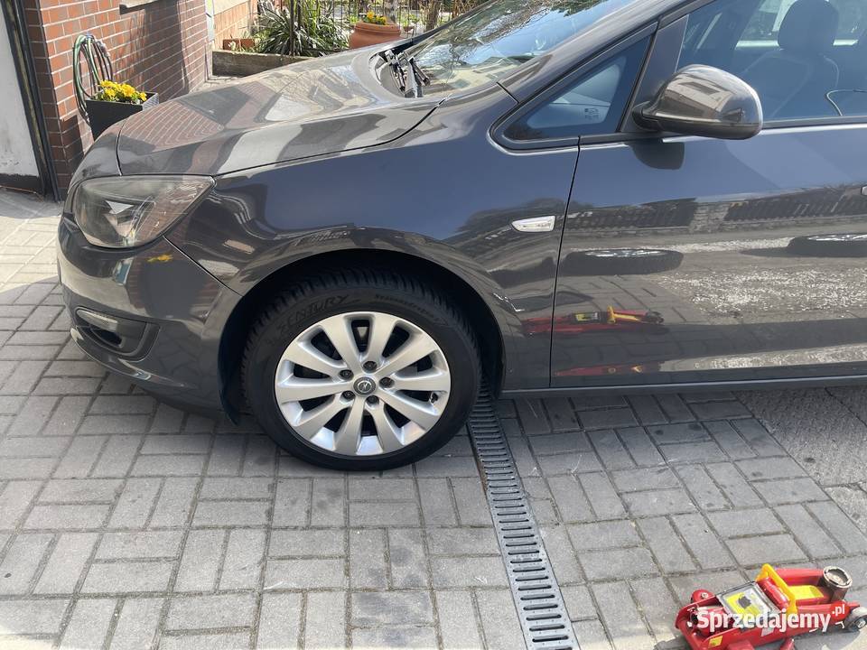 Opel Astra J Jarocin