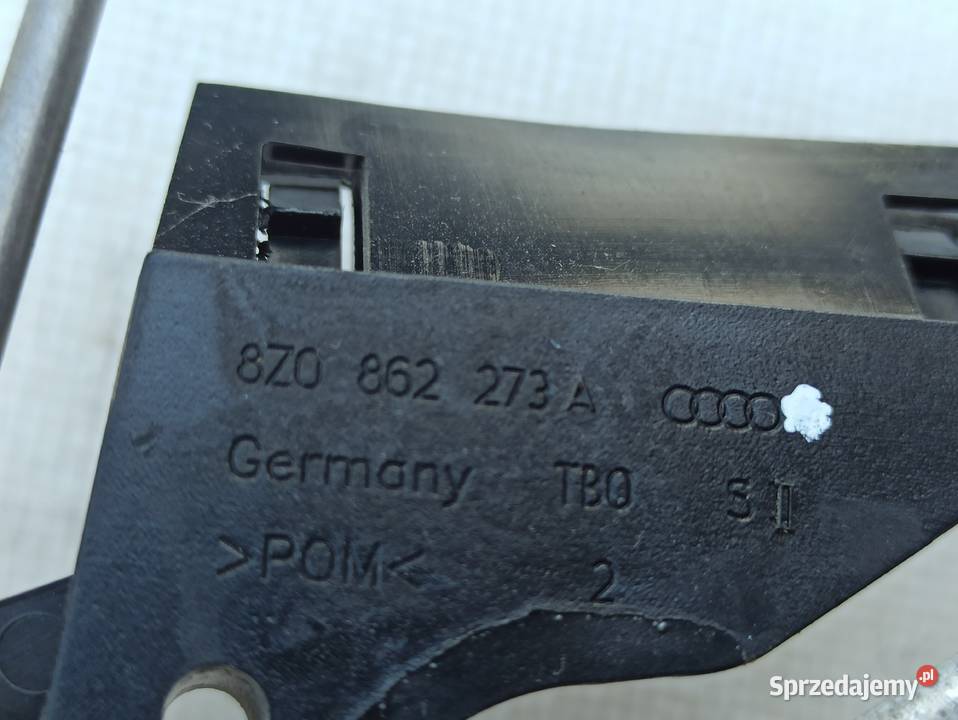 Audi A2 Siłownik klapki wlewu paliwa 8Z0810773 Bolesławiec