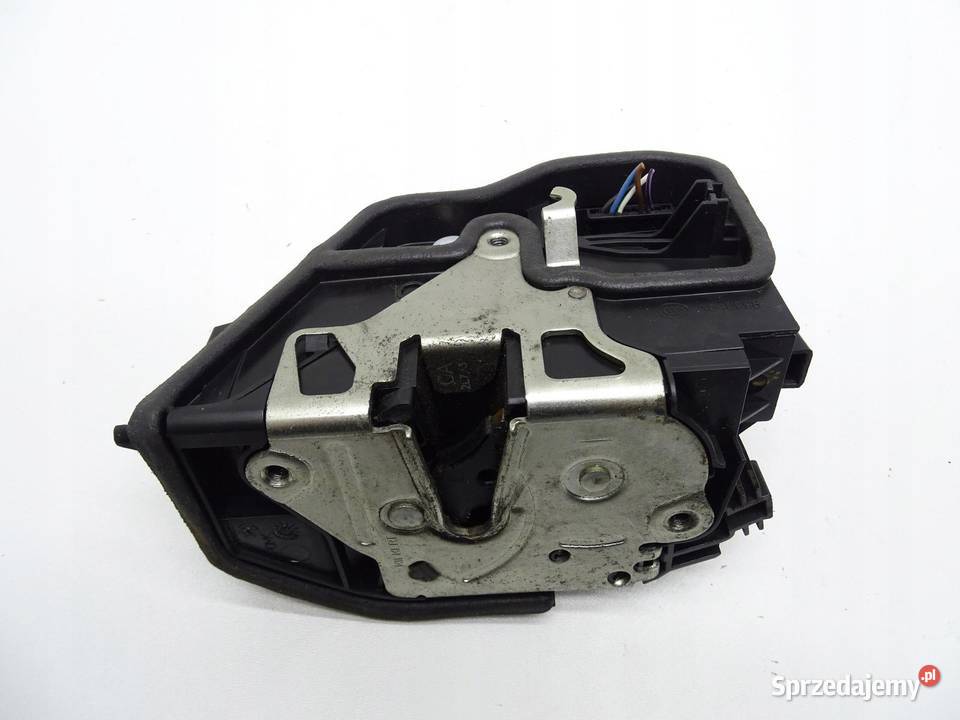 ZAMEK DRZWI LEWY PRZÓD PRZEDNI 7202145 BMW E60