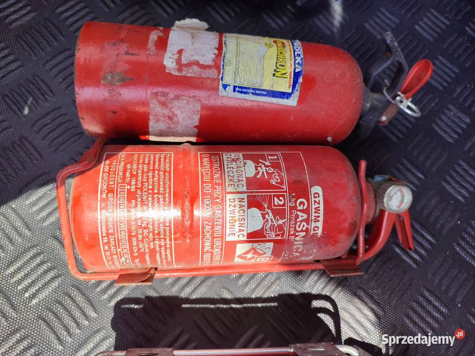 Gaśnica samochodowa BC proszkowa 1 7 sztuk Czernica sprzedam