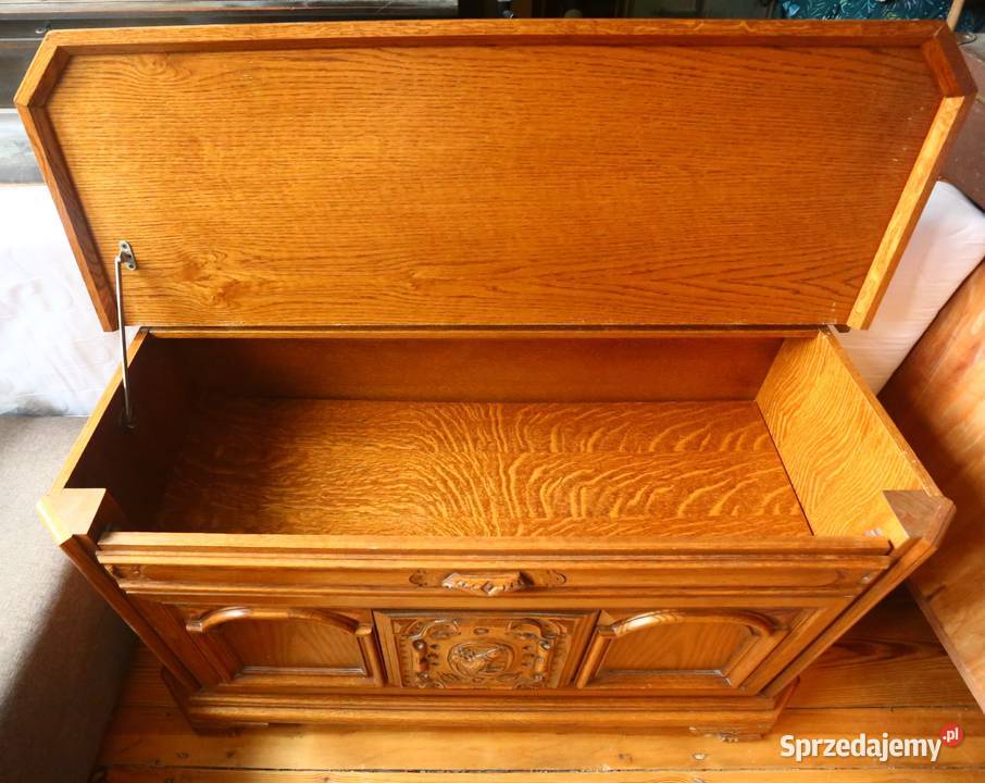 Duża drewniana rzeźbiona komoda skrzynia Komody pomorskie Gdańsk