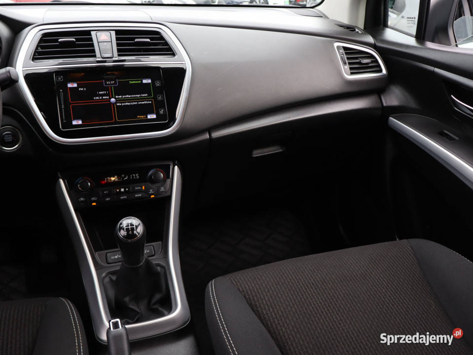 Suzuki SX4 SCross 10 BoosterJet manualna dolnośląskie Bielany Wrocławskie