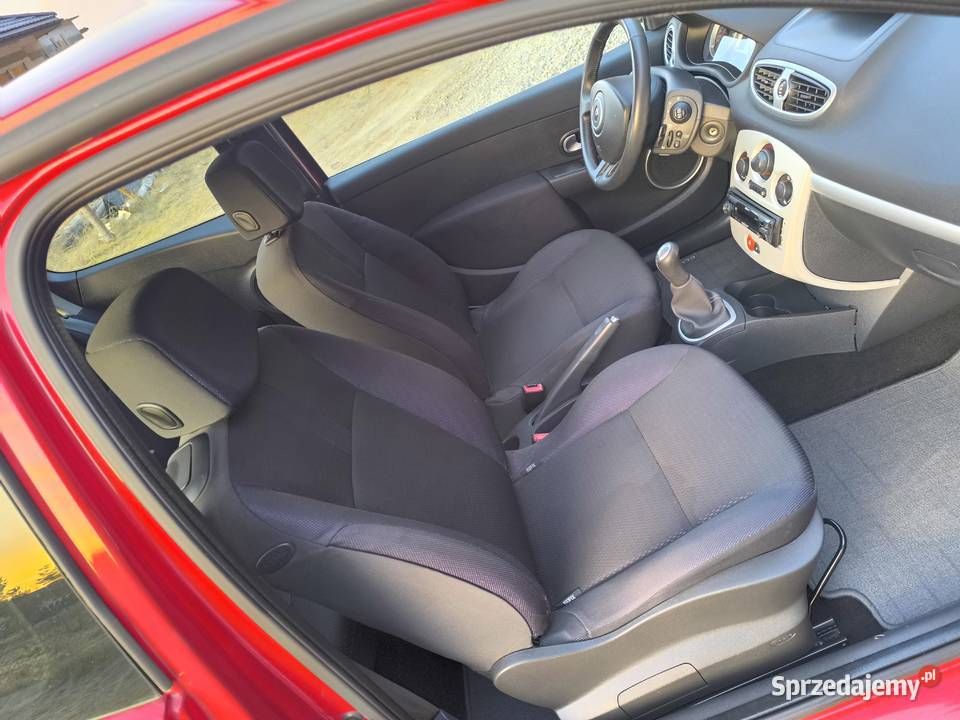 Renault Clio 3 12 16V Ostrowiec Świętokrzyski