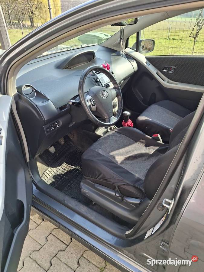Sprzedam Toyota Yaris manualna Skoczów