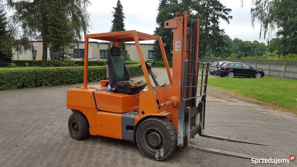 Wozek widlowy Bulgar 35 T