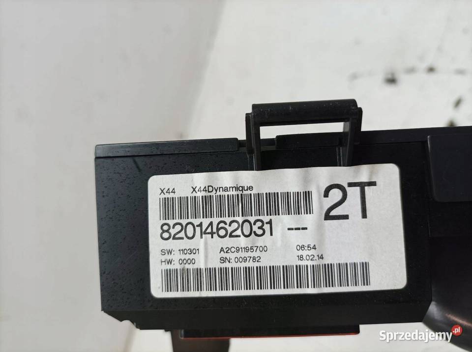 WYŚWIETLACZ LICZNIK 8201462031 11 B Renault