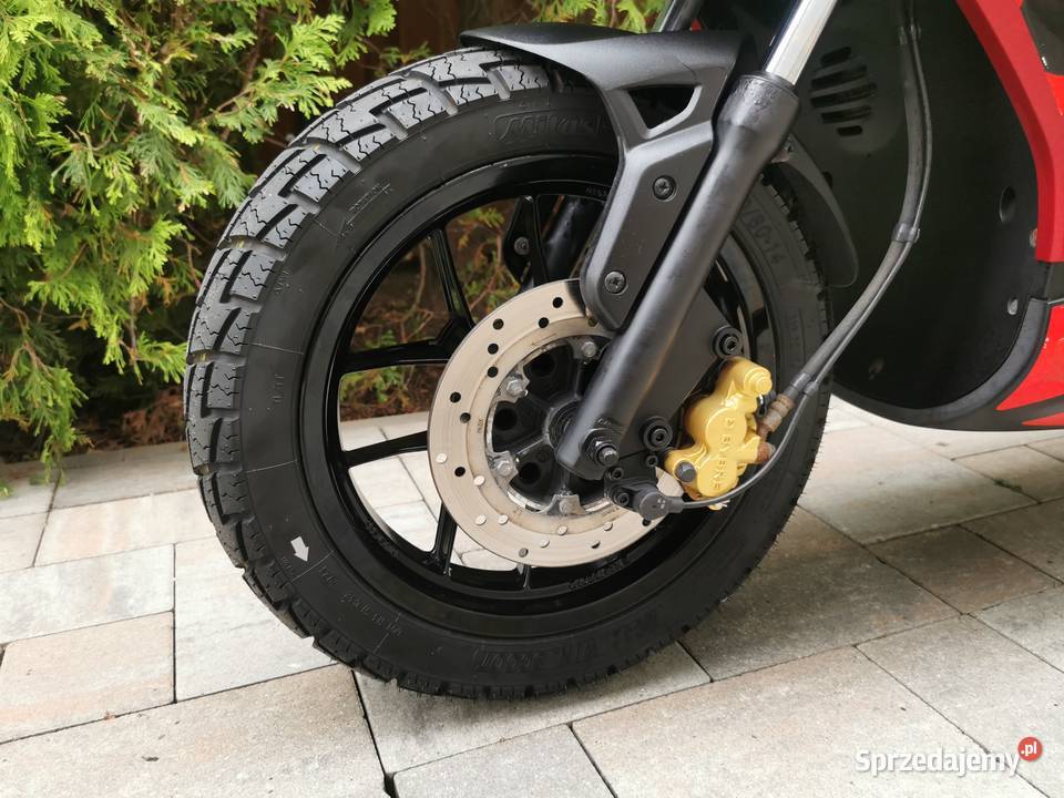 Aprilia SR MOTARD 50 2T Rok produkcji 2018 Tarnów sprzedam
