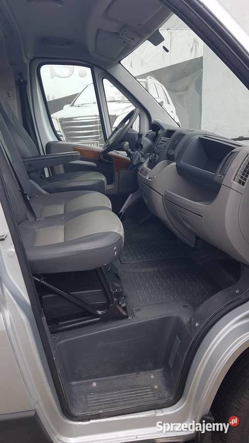 Fiat Ducato nieuszkodzony