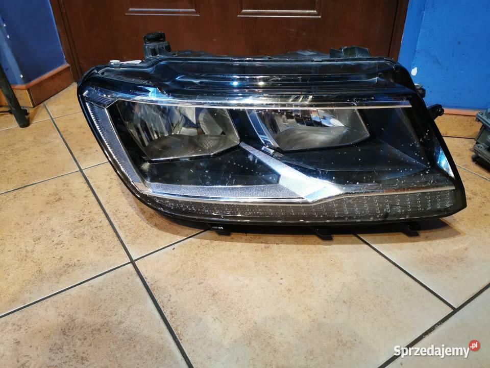 VW TIGUAN II 2016 PRAWA LAMPA PRZÓD 5NB941006B Części Margonin