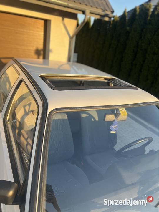 Volkswagen Golf 2 16 Automat Niski przebieg 75KM Lutoryż