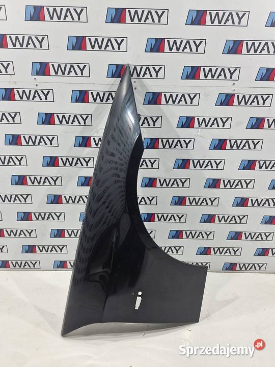 BMW 3 E90 E91 BŁOTNIK PRAWY PRZÓD 475 BLACK sprzedam