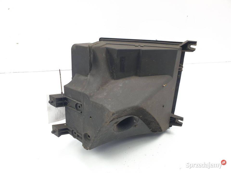 OBUDOWA FILTRA AUDI A8 D2 057133837A Lipno