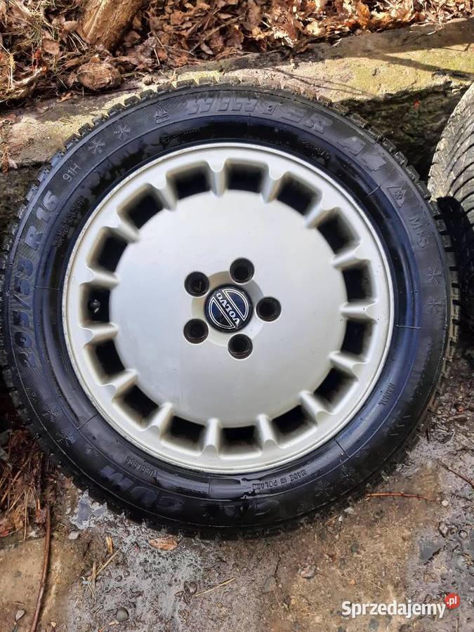 Volvo 850 960 S70 V70 felgi Carme 16 z oponami