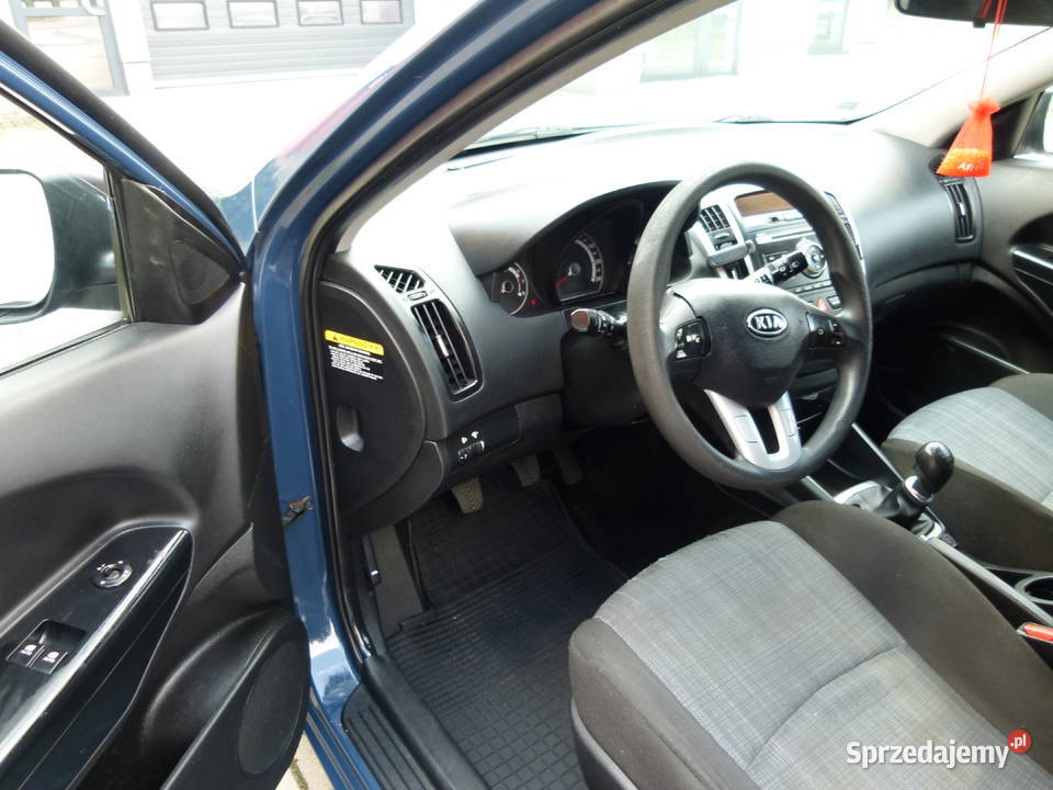 kia ceed Lift Gaz niski przebieg 109KM Daleszyce