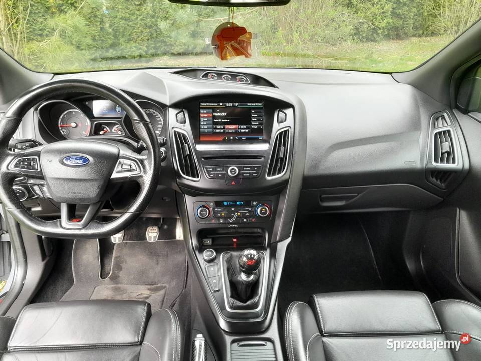 Ford Focus ST 20 200 zamiana