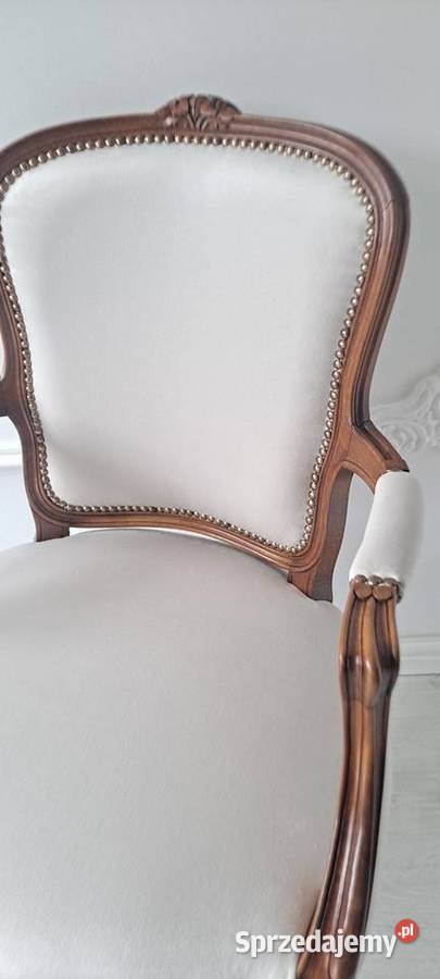 Stylowy jasny kremowy fotel krzesło Ludwik zachodniopomorskie Szczecin